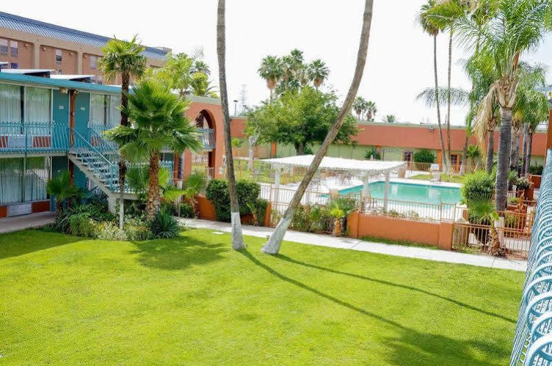 Knights Inn Tucson Exterior photo